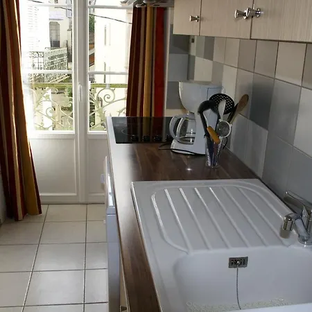 Maison Blanche Apartman *